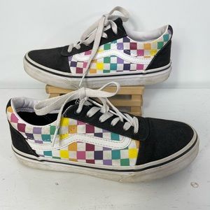 VANS US Missy youth Sz 4 rainbow checkered canvas shoes